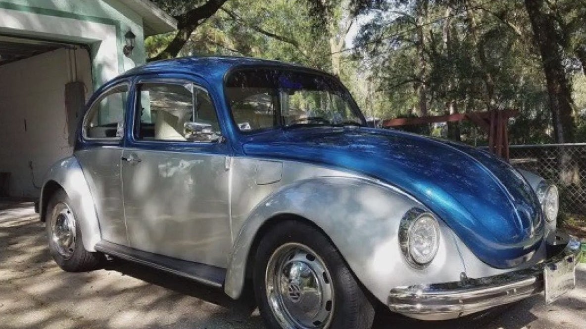 1972 VW Super Beetle
